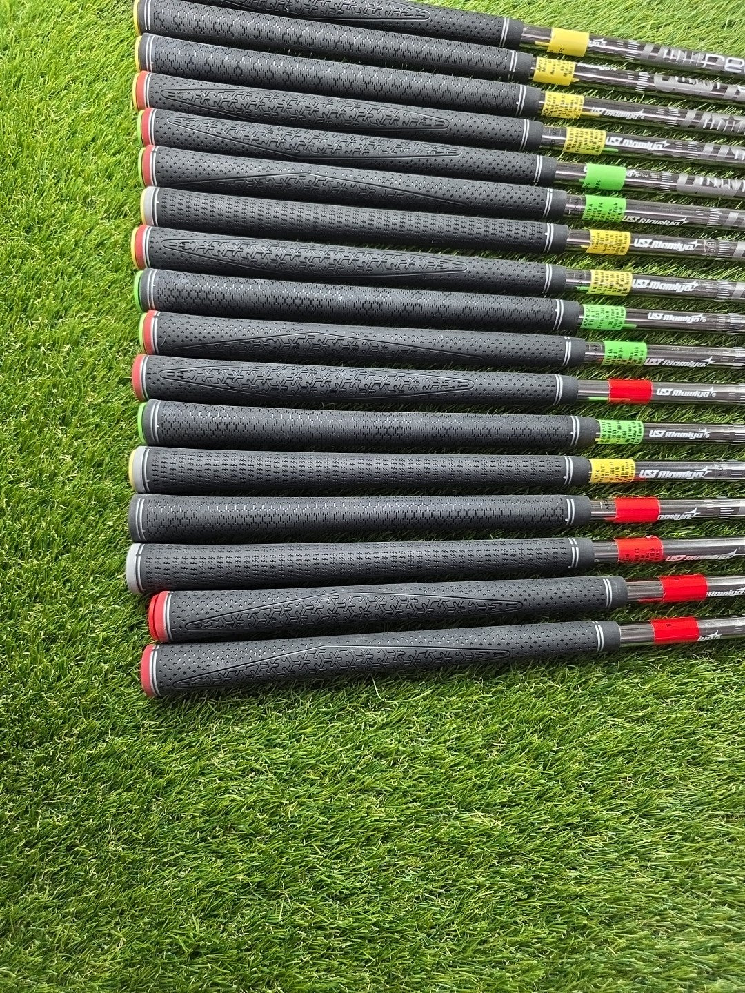 Job Lot Of Golf Club Iron Fitting Shafts All Recoil Shafts X17 Various Flex Lot4