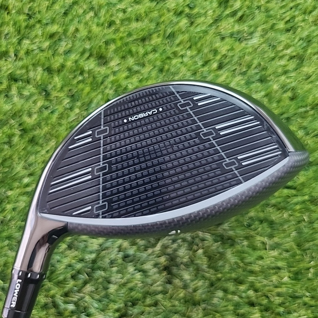 Taylormade Qi35 Driver 9 Degree Upgraded Accra Proto 75 M4 Stiff Shaft *MINT*