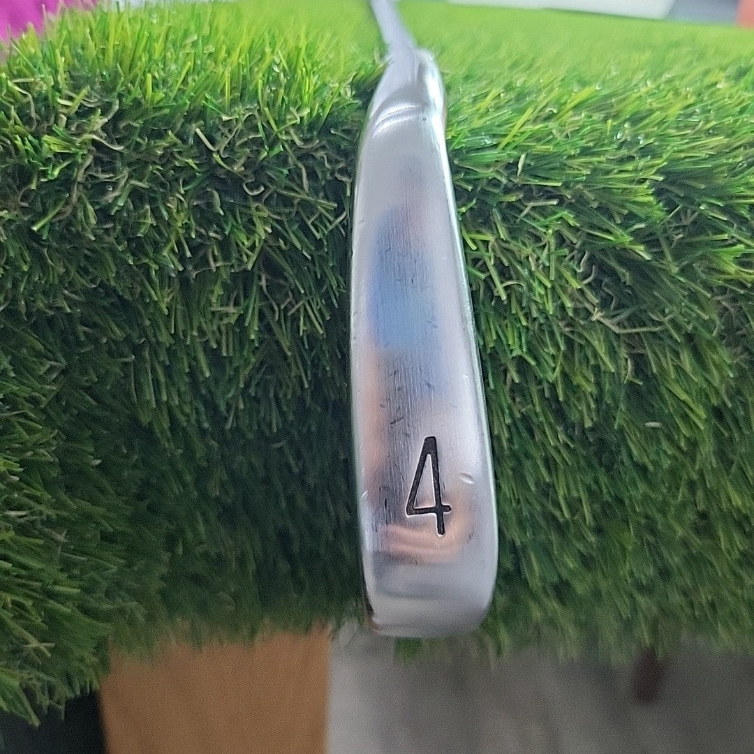 Titleist T100 2023 4 Iron Project X 125g 6.5 Extra Stiff *LEFT HANDED*