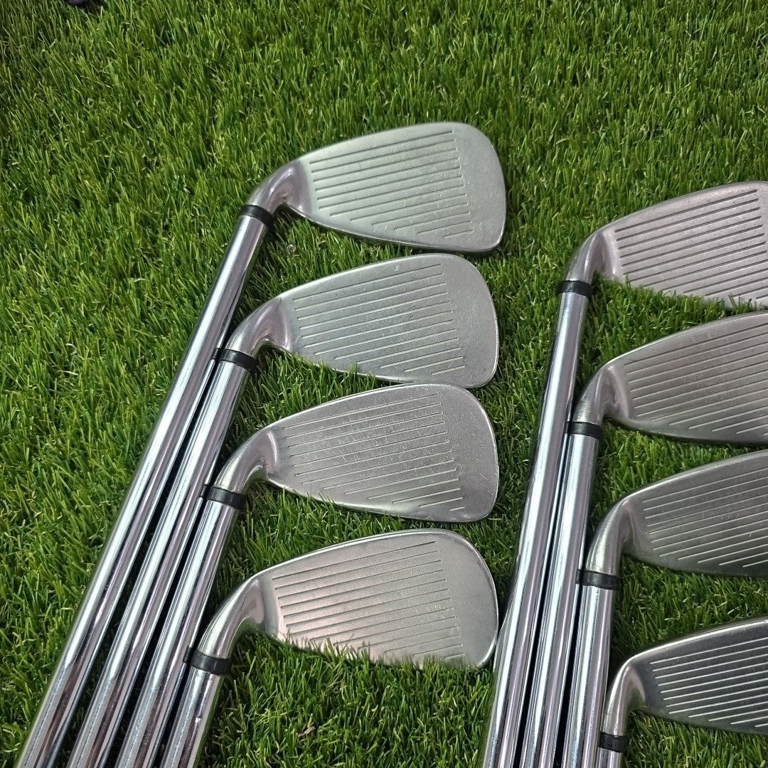 Wilson Deep Red Iron Set 3-PW Regular Flex Shaft +1.5 Inches 