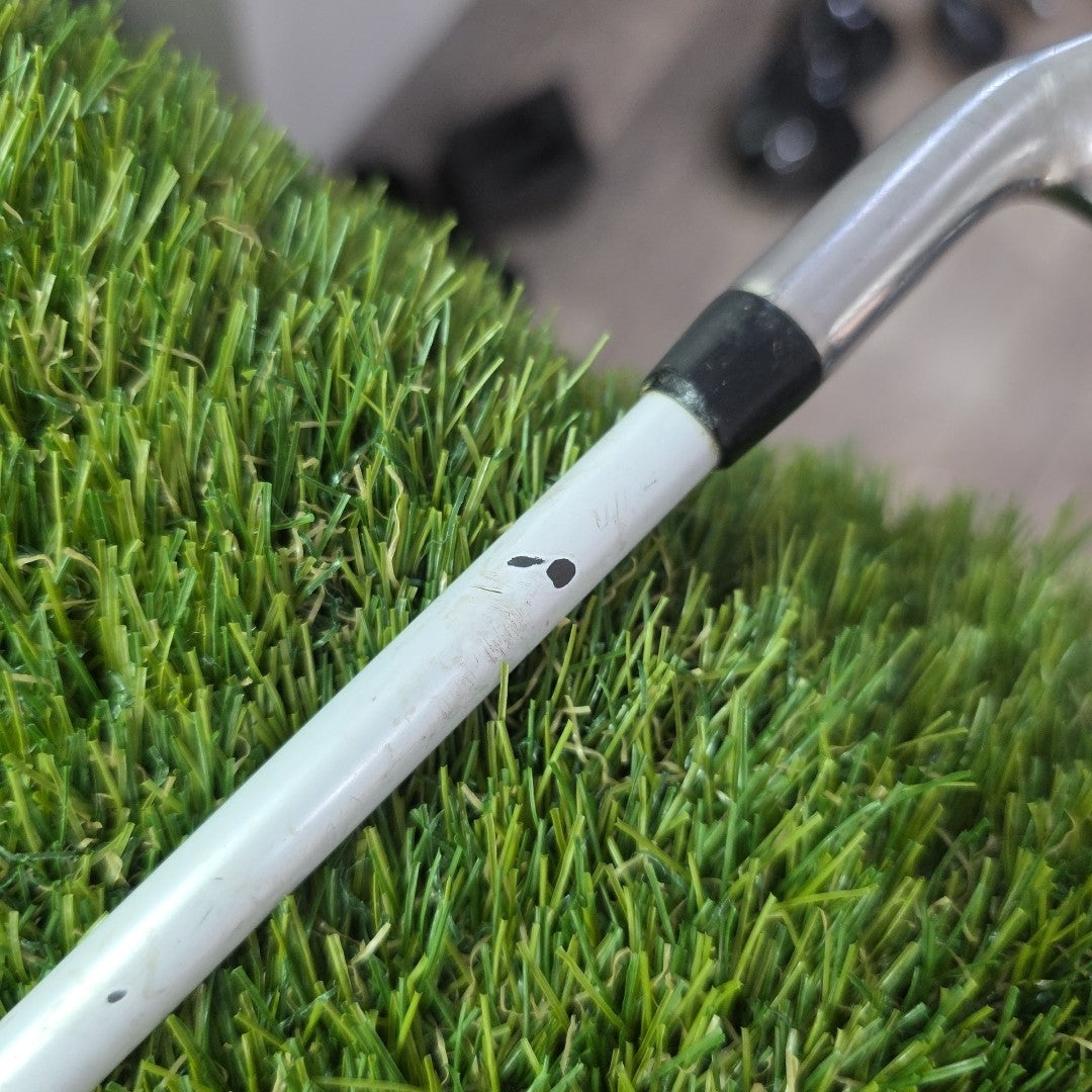 Callaway X Hot Lob Wedge Senior Flex Shaft 2 Inch Shorter