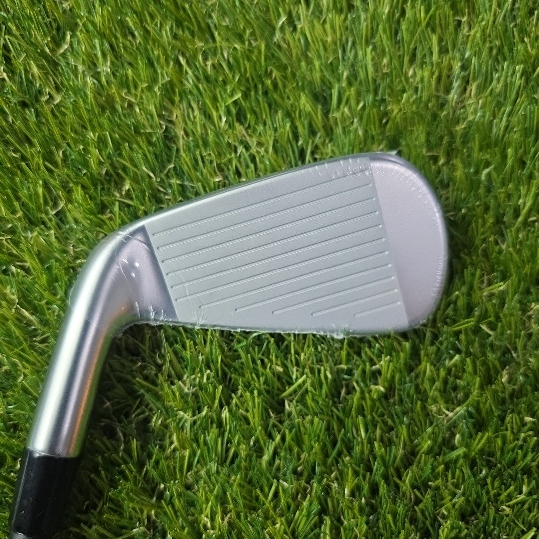 Callaway Apex UT 24 Utility Iron 23 Degree MMT 80 Regular Graphite Shaft NEW