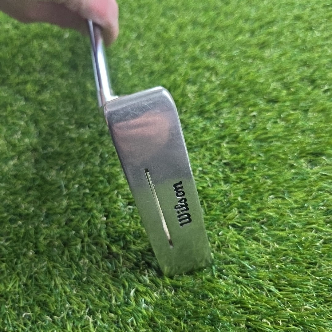 Wilson Deep Red Putter 35 Inches