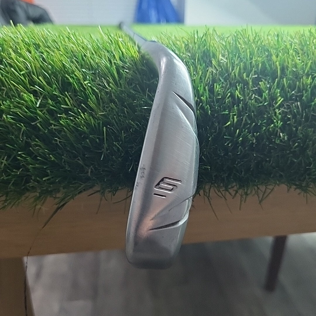 Taylormade RBZ 6 Iron 1/2 Inch Longer Regular Flex Shaft