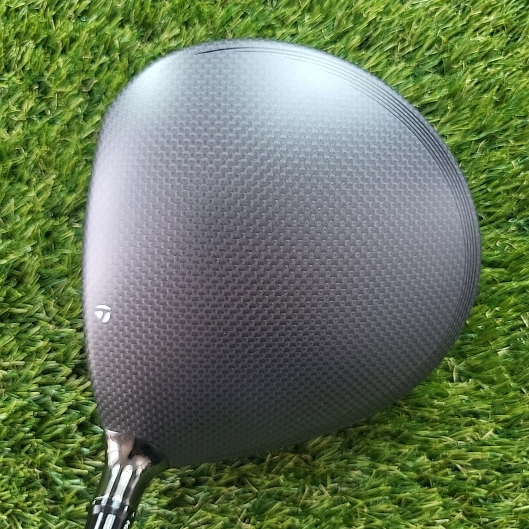 Taylormade Qi35 Driver 9 Degree Upgraded Accra Proto 75 M4 Stiff Shaft *MINT*