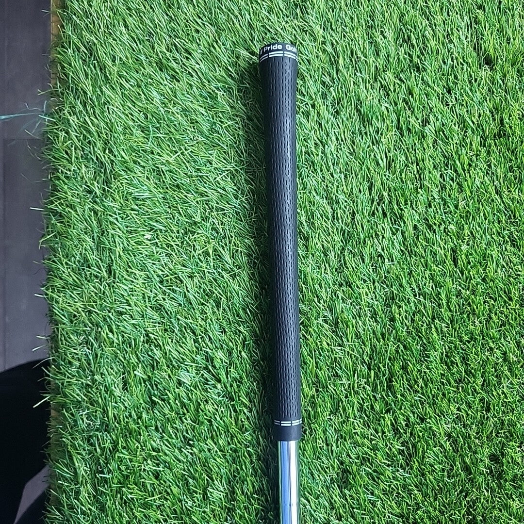 Taylormade Rbladez Tour 4 Iron Dynamic Gold Stiff Flex Shaft
